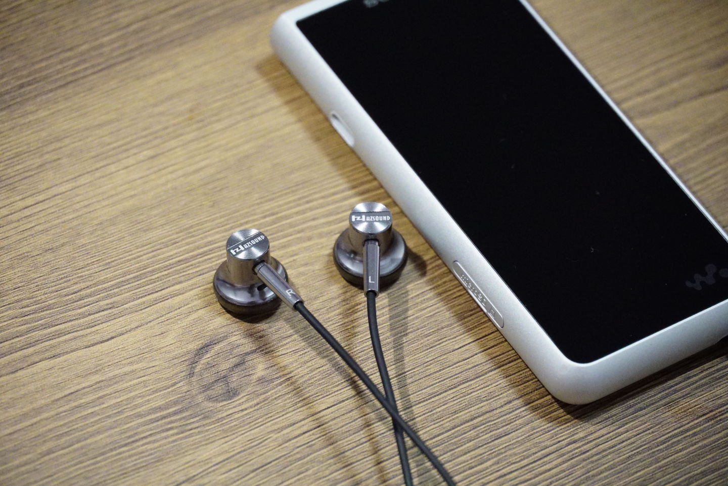 想起哪个就写哪个：2022上半年，中国市场高音质耳机观察与图鉴