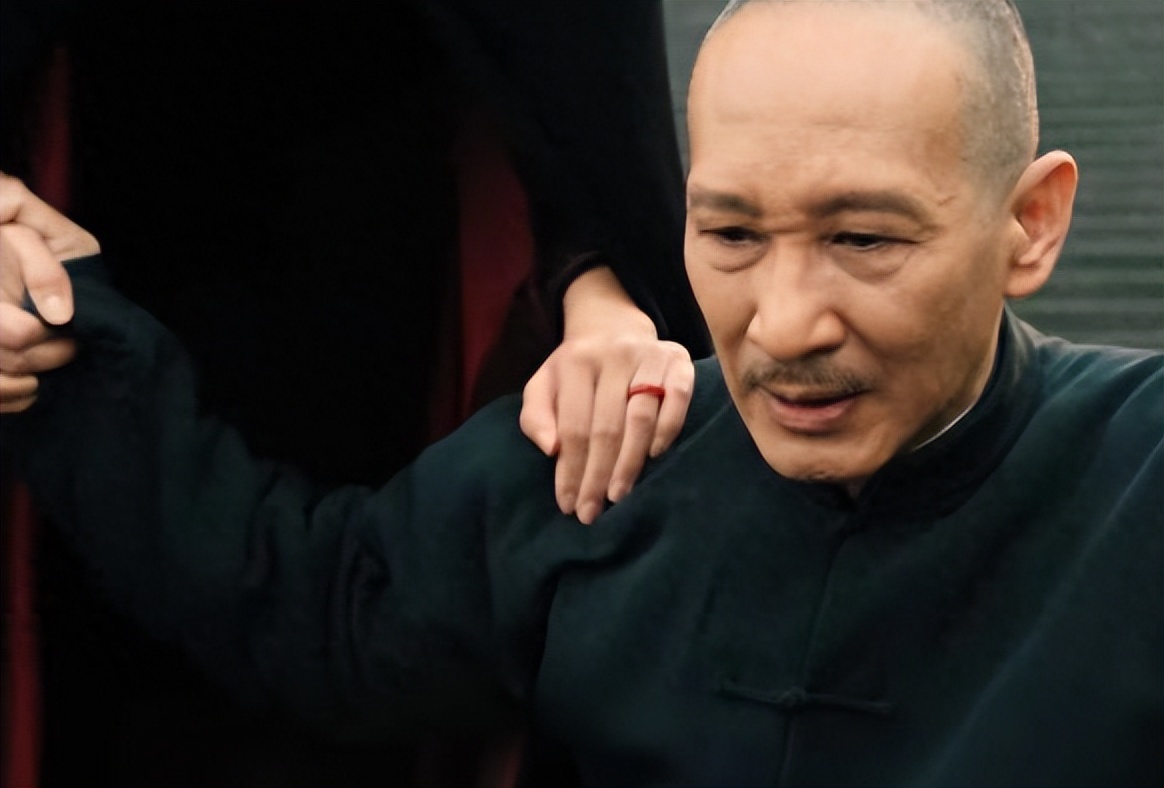 好家伙，气质软绵绵能演周总理？历史大剧《大道薪火》选角真失败