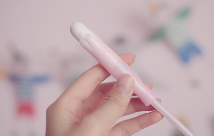 21岁女学生，偷用卫生棉条被卡住，去医院求助，医生苦笑：用错了