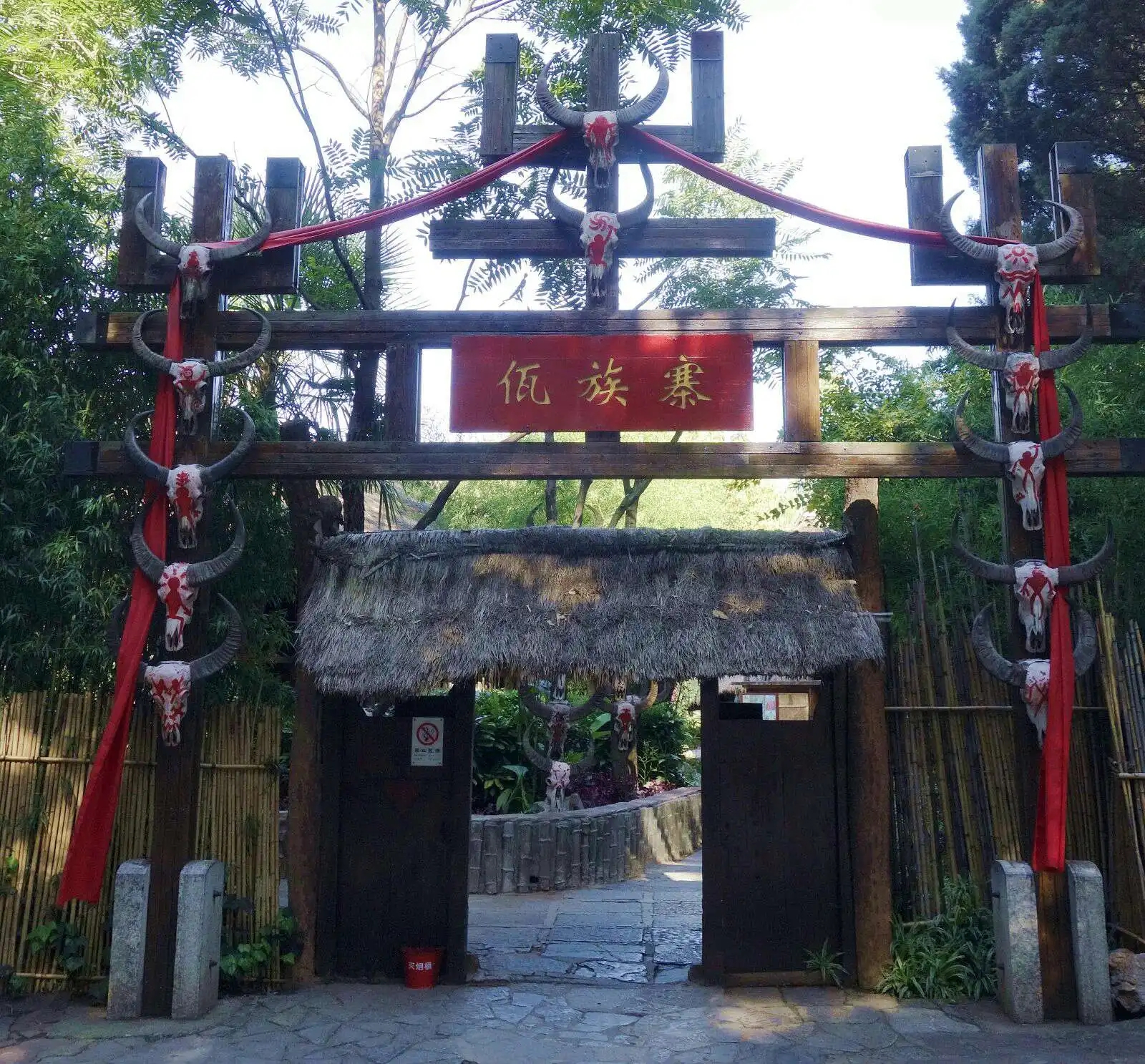 云南昆明旅游攻略自由行攻略,云南旅游自由行攻略昆明大理丽江