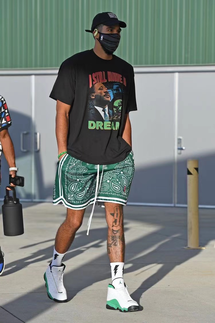 男士夏日显白短衣短裤穿搭,男士夏季短裤穿搭休闲质感高级