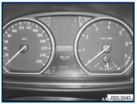 2014宝马x1保养复位教程,宝马x1换刹车片怎样复位教程