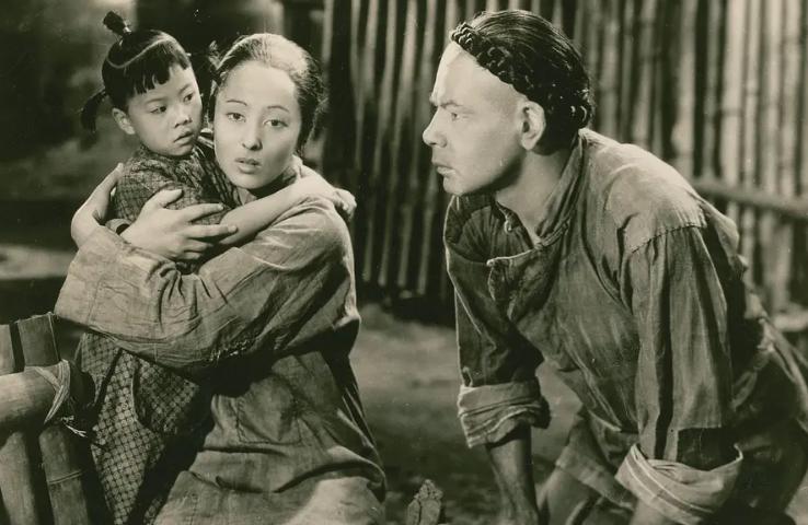 满屏马赛克也遮不住,全程马赛克遮脸