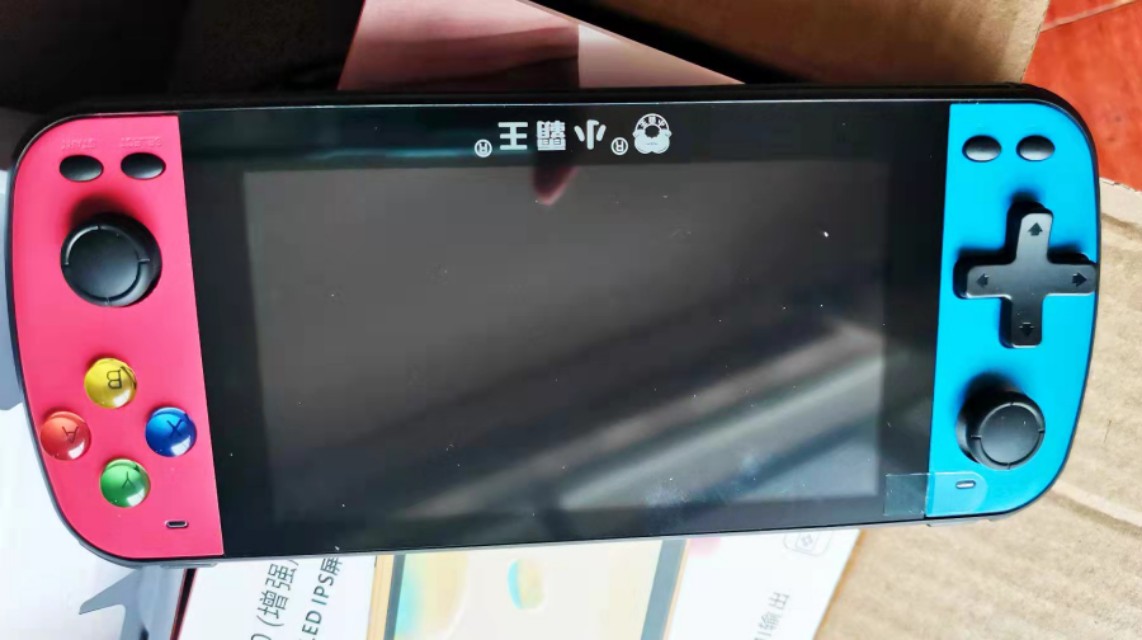 小霸王q900有什么功能,小霸王q900能玩我的世界吗