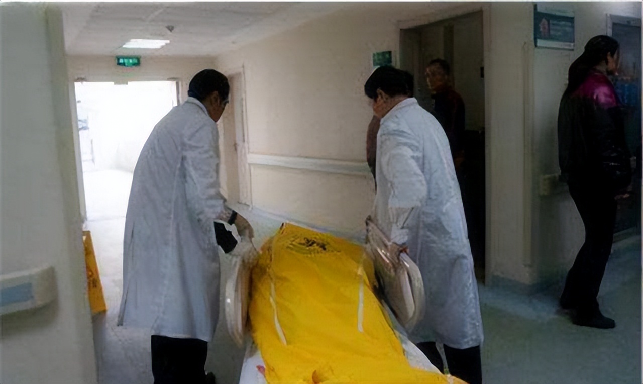 医院保安能赚多少钱一个月,做保安一年赚50万块钱