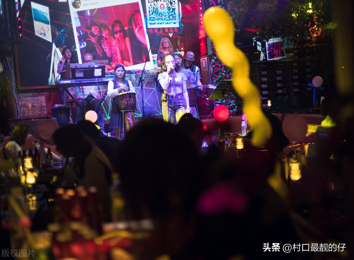 雨神赚多少个亿,雨神一首歌赚一个亿