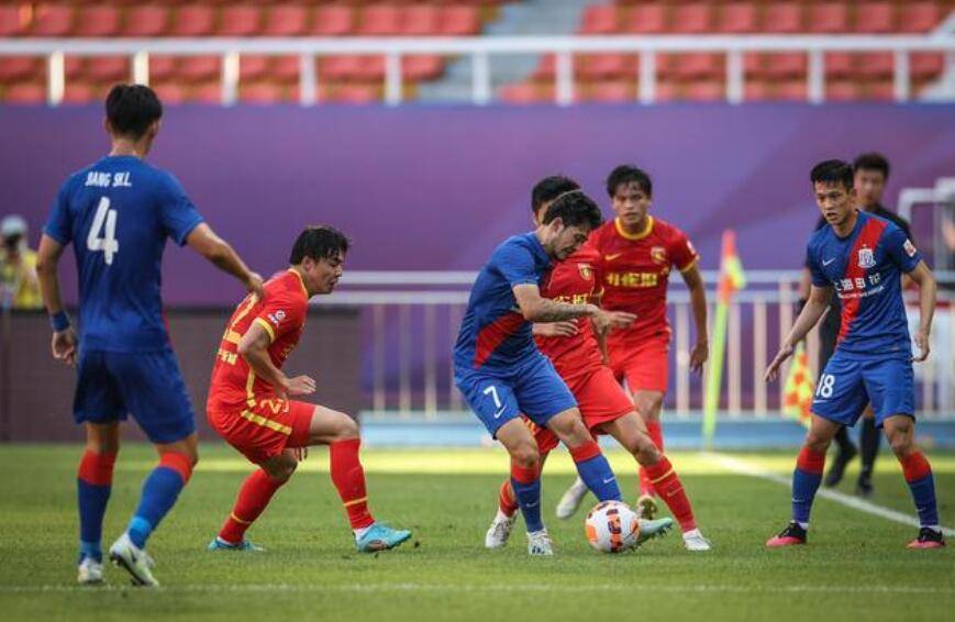 河北队对上海申花,上海申花队1-0小胜河北队