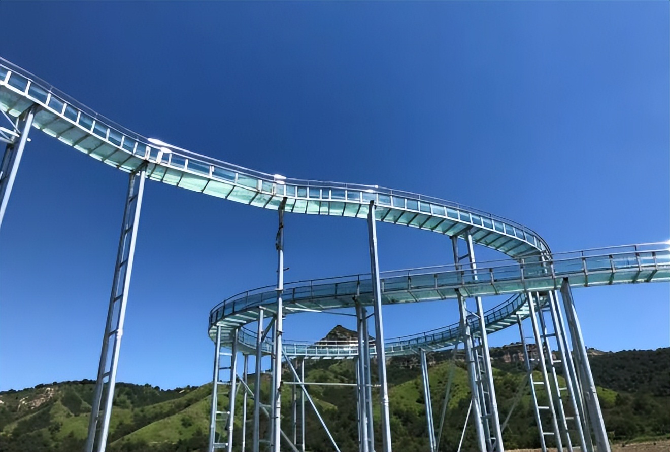 重庆玻璃水滑道厂家报价,重庆玻璃水滑道设计厂家