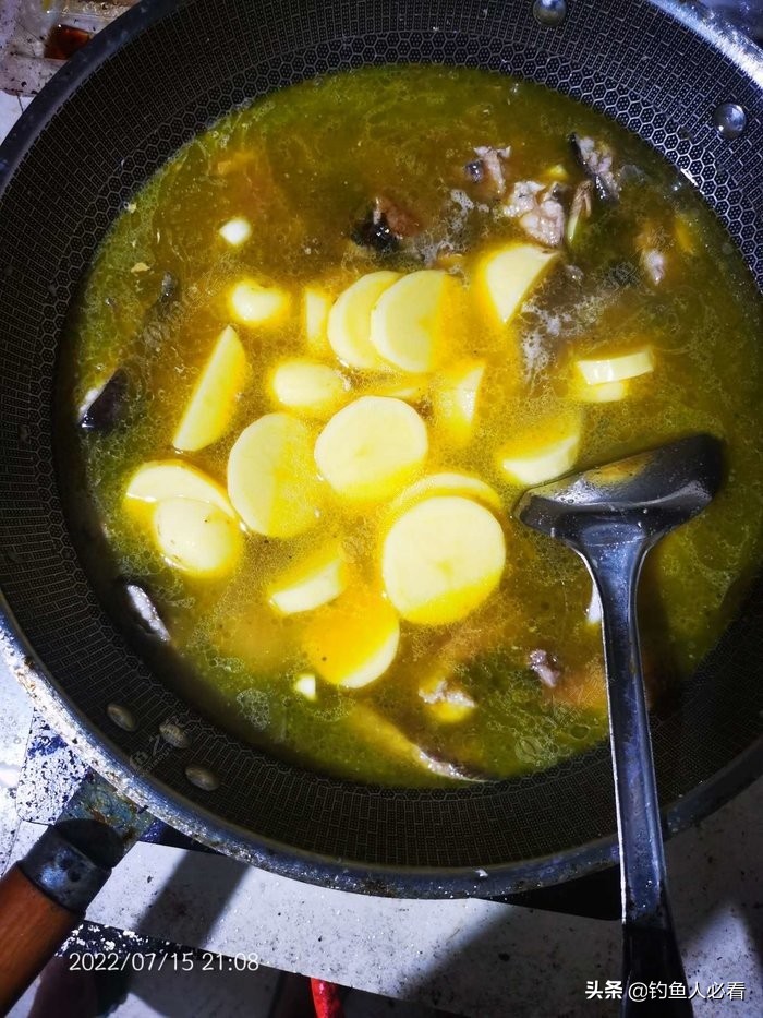 7鏈堥奔,7鏈堥奔浜у嵉