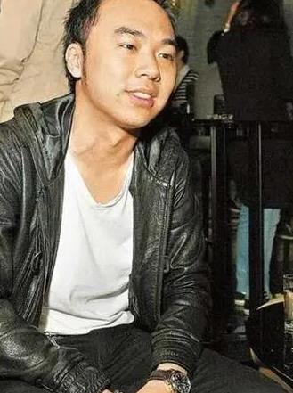 “震惊！60位女艺人被淫棍玷污，入狱后仍肆意嚣张！”