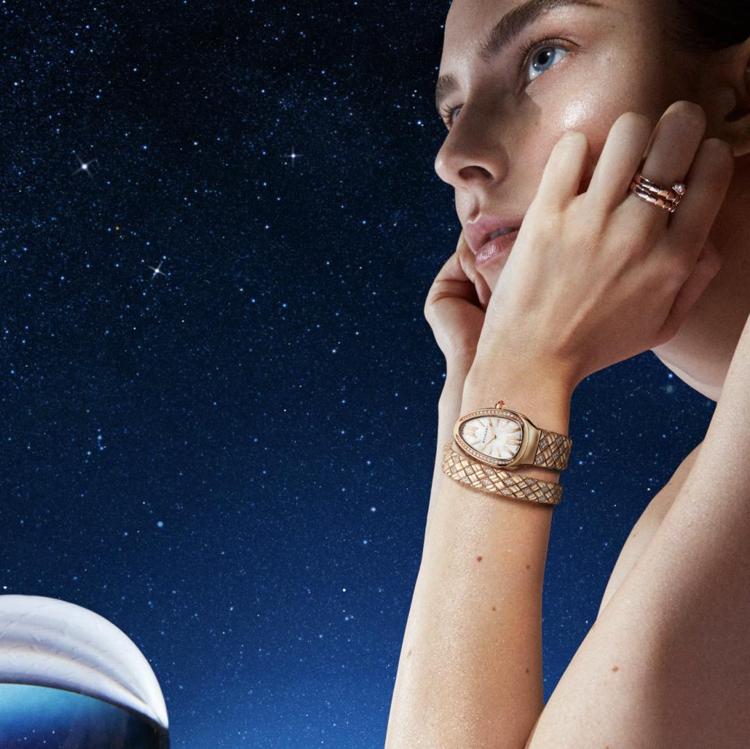 手袋太多珠宝太贵，新的一年不如用腕表犒赏自己