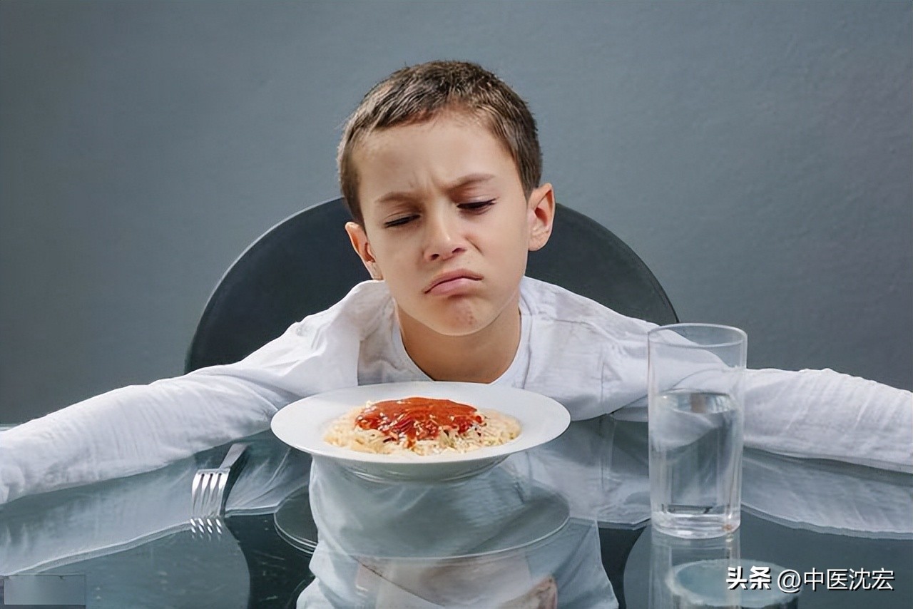 家中常备10种中成药小病不用求人,夏季老年人出门旅游常备药