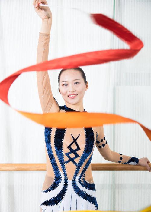 颖儿曝光杨幂,杨幂和颖儿现状