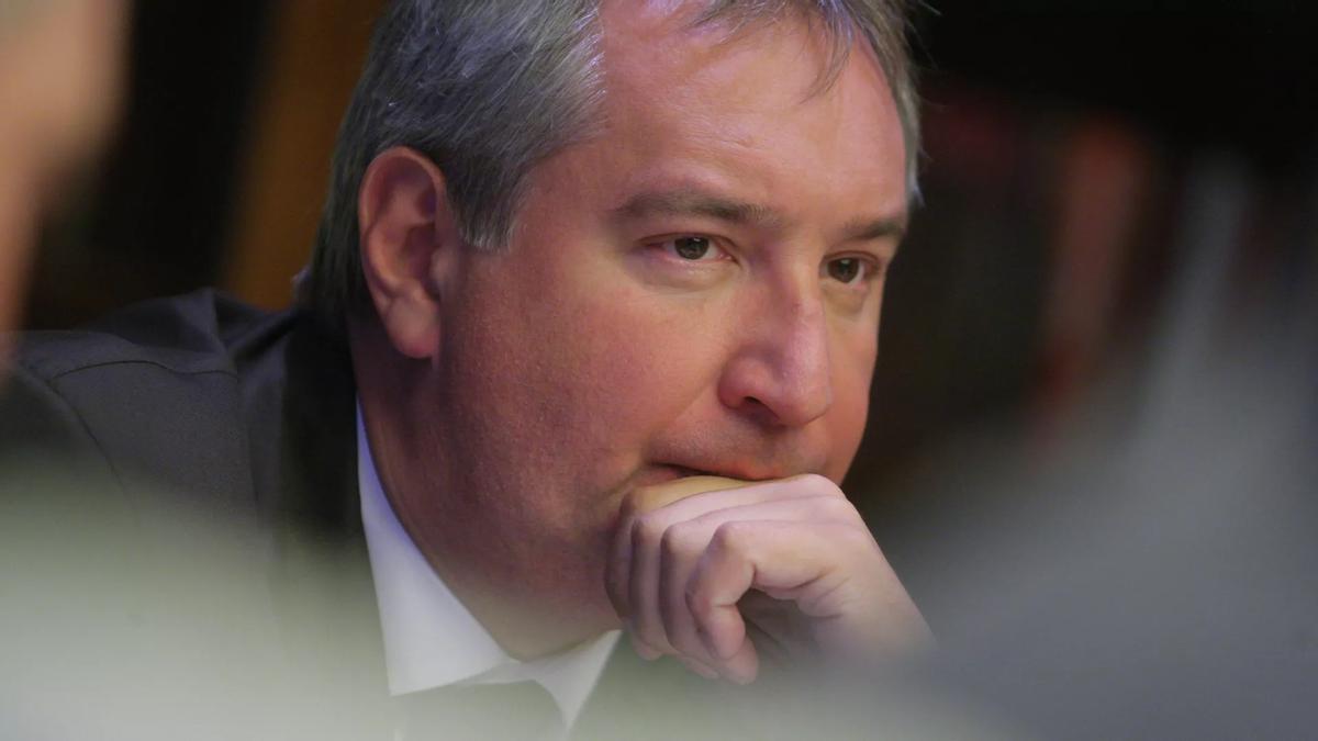 俄航天集团罗戈津遇袭,俄航天集团前总裁罗戈津遭遇炮击