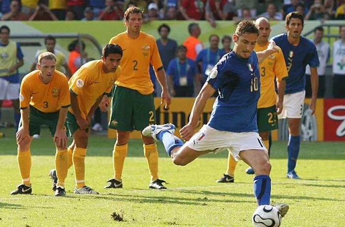 美丽弧线，传奇大师皮尔洛（美妙的世界杯之旅）连载中