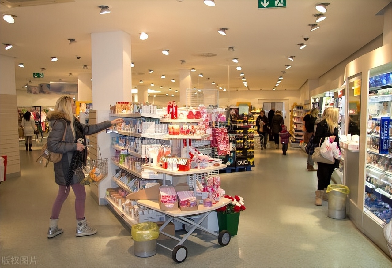 “9块钱一支口红”，十五天获利130万，聪明老板的生意经值得借鉴