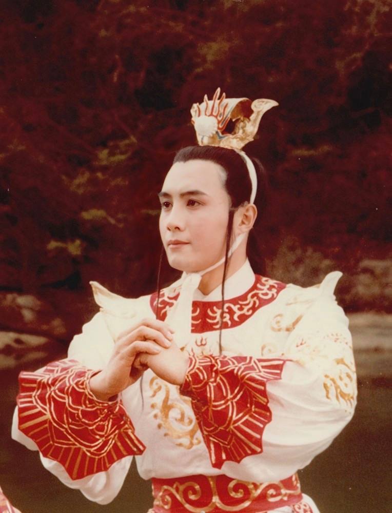 扇脸、飞踹、假戏真做，影视剧这些现象真可怕，敬业还是欺负人？