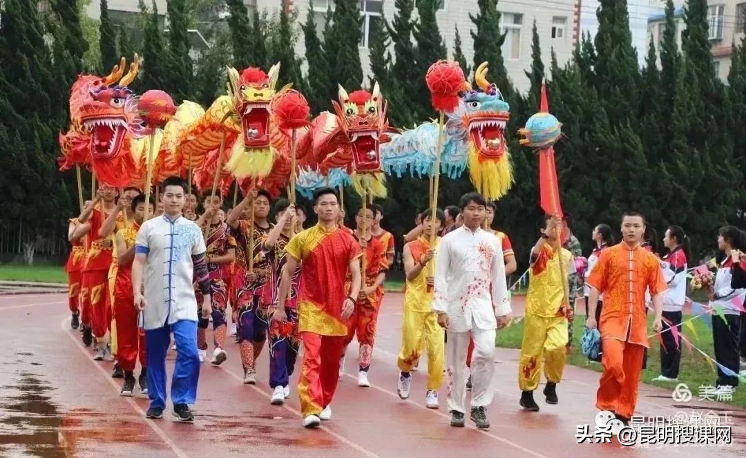 多彩生活缤纷寒假,多彩生活文化活动校园
