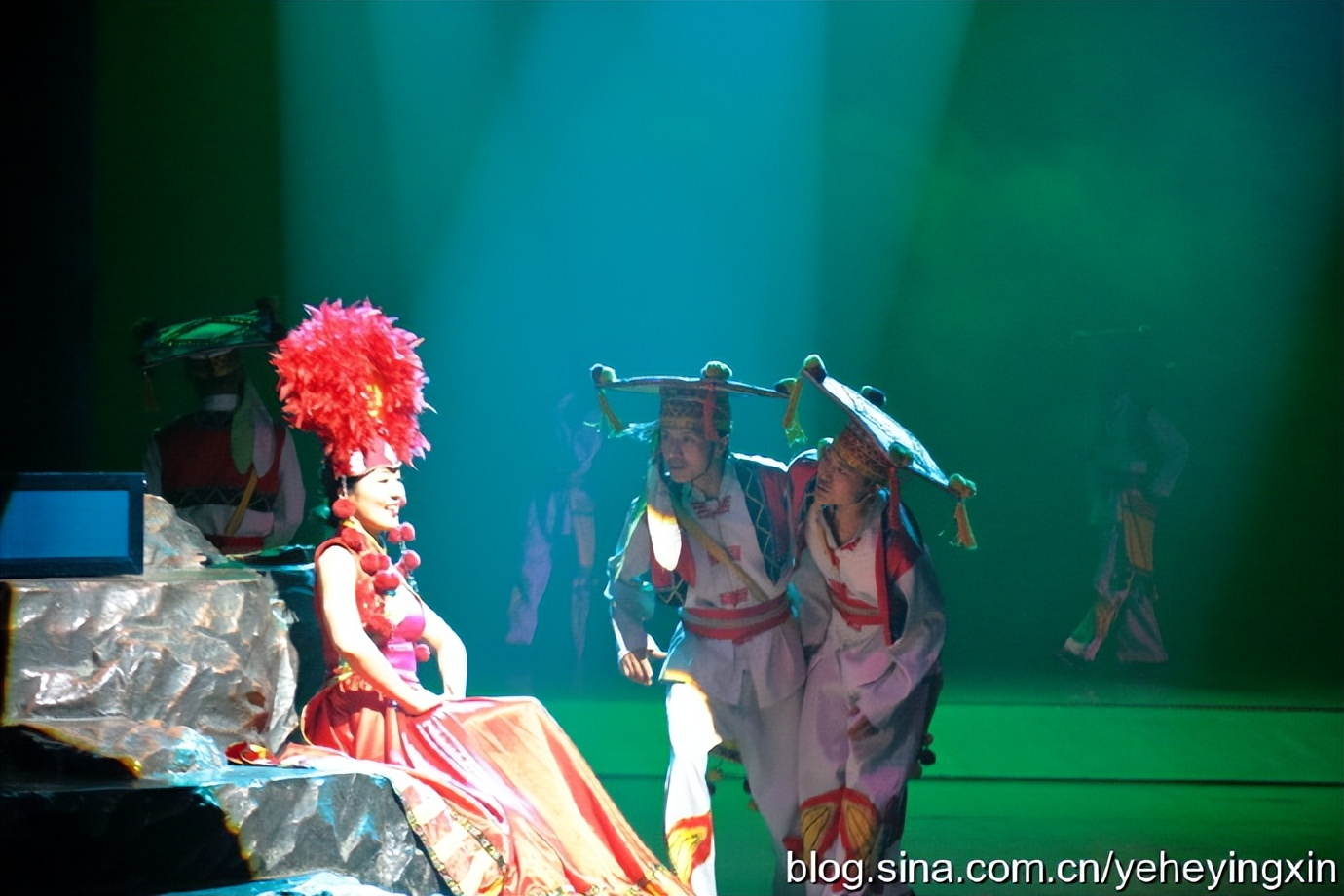 丽江丽水金沙表演好看吗,丽水金沙民族歌舞表演