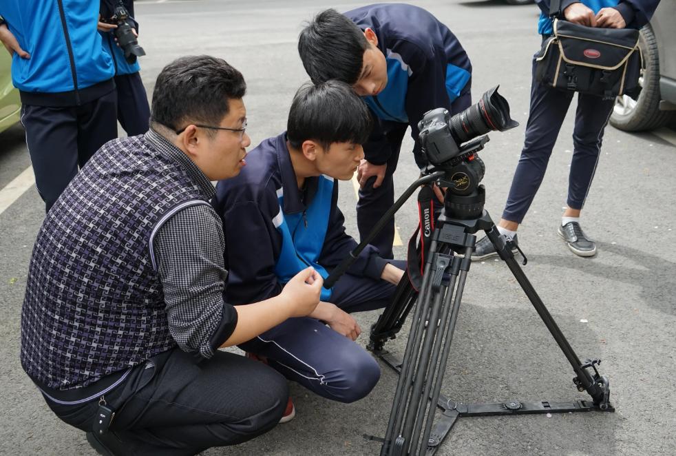 烧钱的大专专业,大学里很烧钱的六个字专业