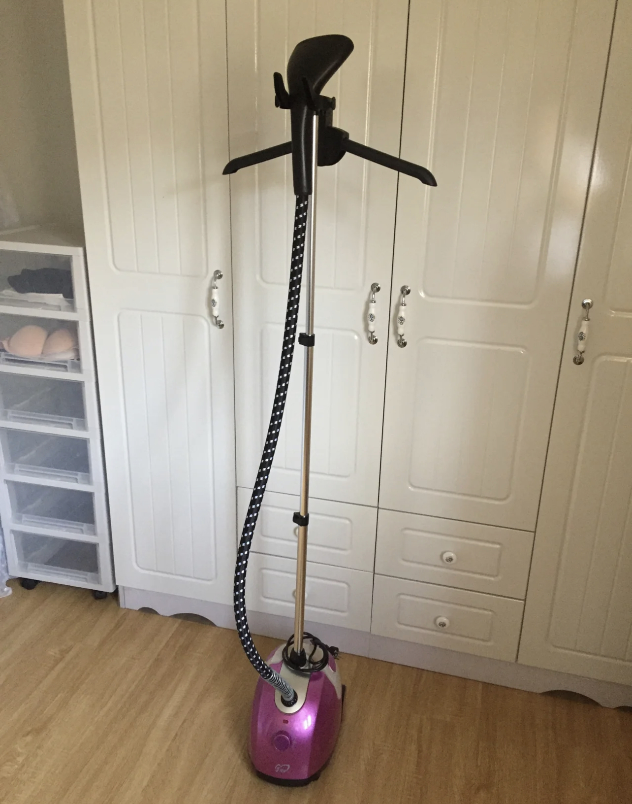 蒸汽熨斗挂烫机不通电了,熨斗和挂烫机