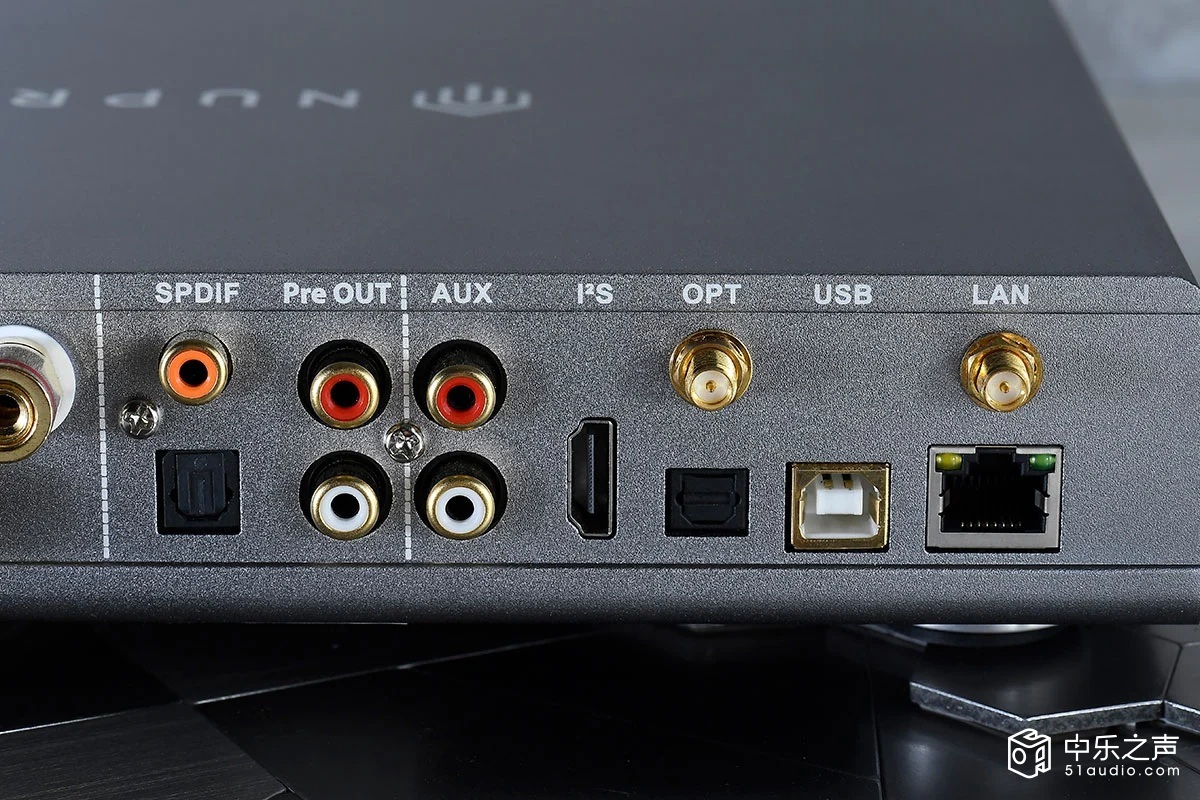 NuPrimeOmniaA300：兼备全功能串流、解码、放大的一体机