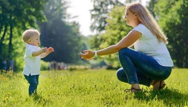 开空调坐月子需要注意些什么,夏天坐月子最难熬的4件事