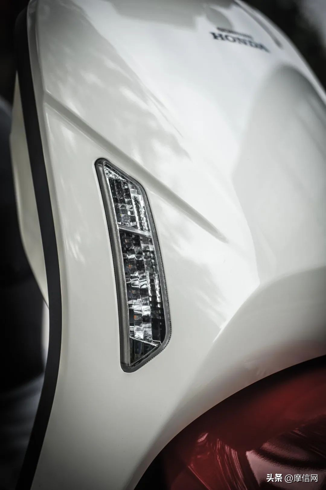 新大洲本田ns125la驾驶感受,新大洲本田NS125LA优点和缺点