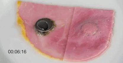 英国一幼儿吞电池死亡,英国2岁女孩被电池烧穿食道