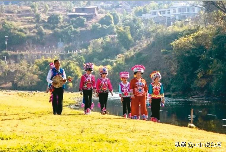 中国云南禄丰恐龙谷遗址,云南禄丰世界恐龙谷的化石