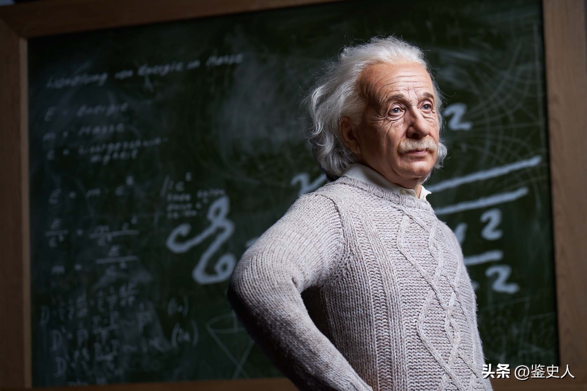 原子能之父爱因斯坦读后感,爱因斯坦在物理界有哪些贡献