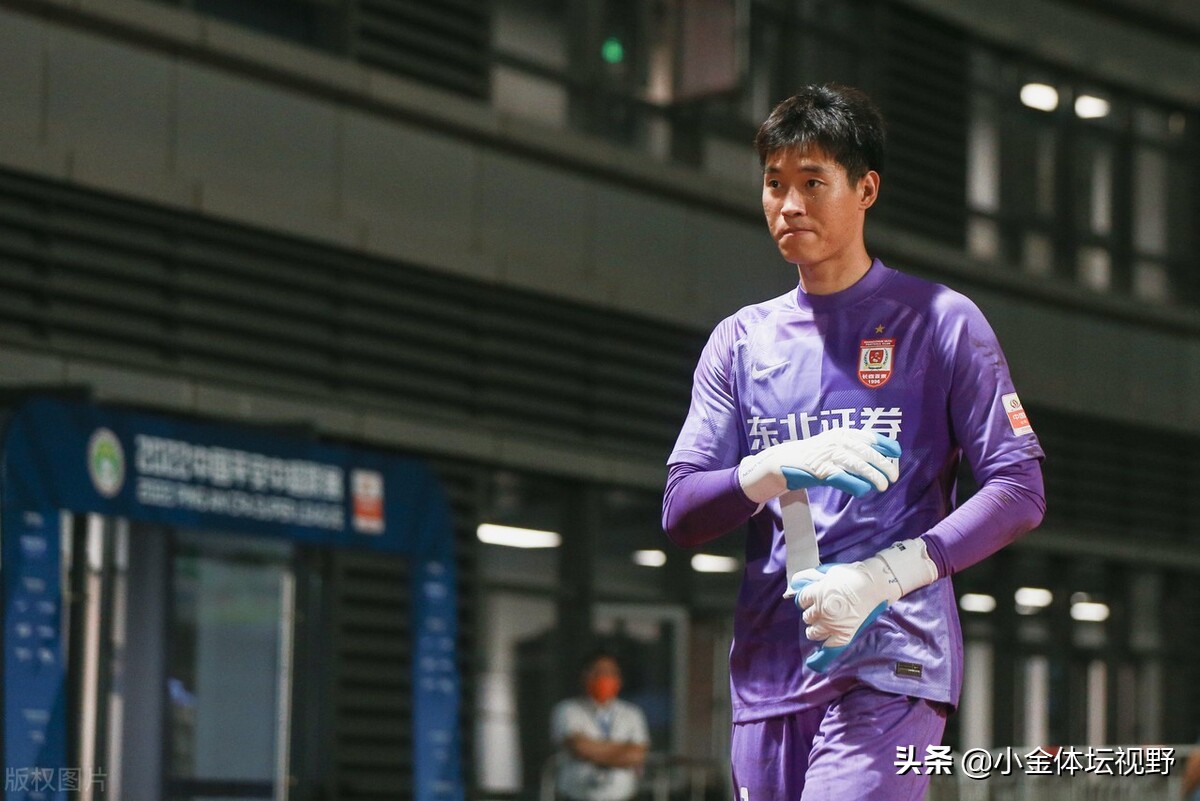 孙兴慜带动韩国足球,孙兴慜托特纳姆热刺进球