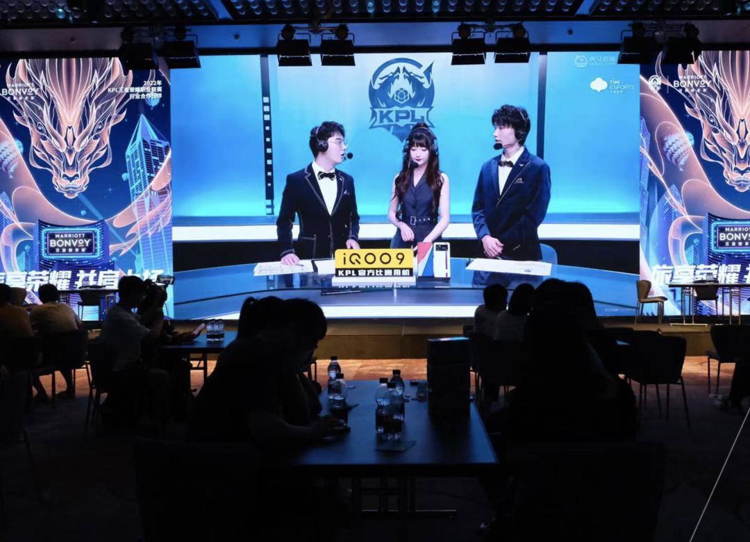 这世界是个巨大的游乐场,这世界就是巨大的游乐场