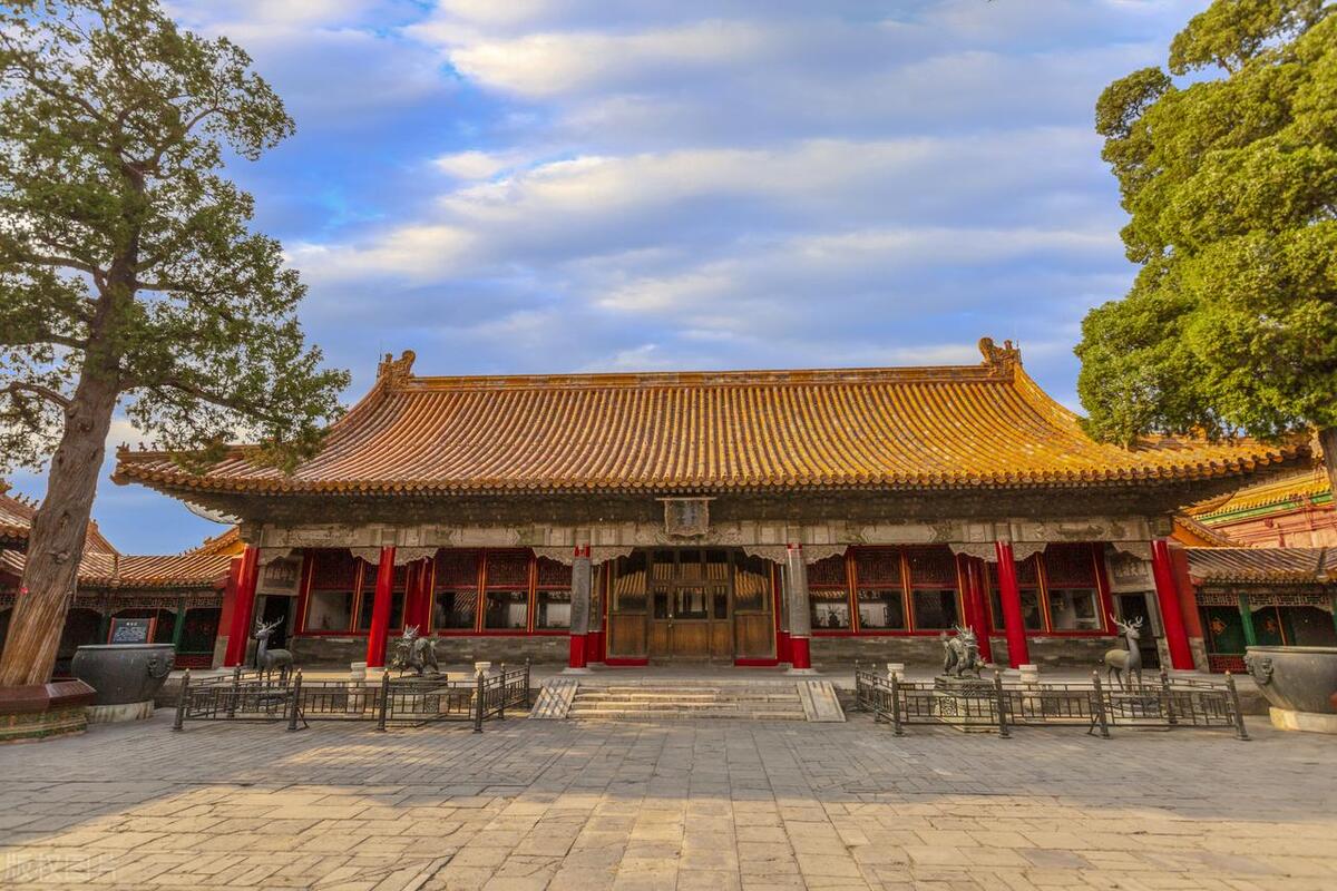 故宫为啥要用60吨猪血,故宫每年都要用到60吨猪血的原因