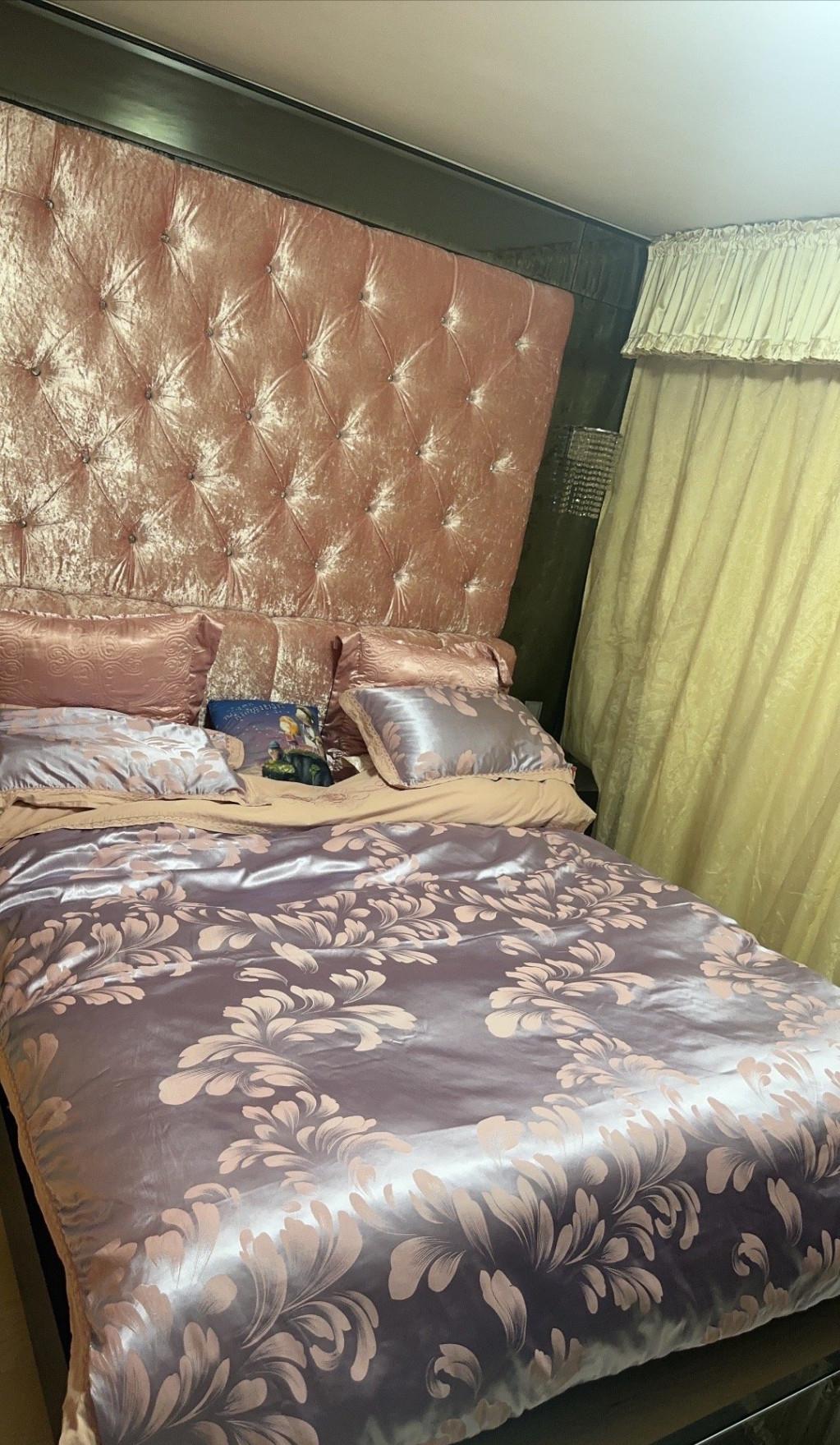 香港明星被曝搬离豪宅,香港51岁女星定居深圳