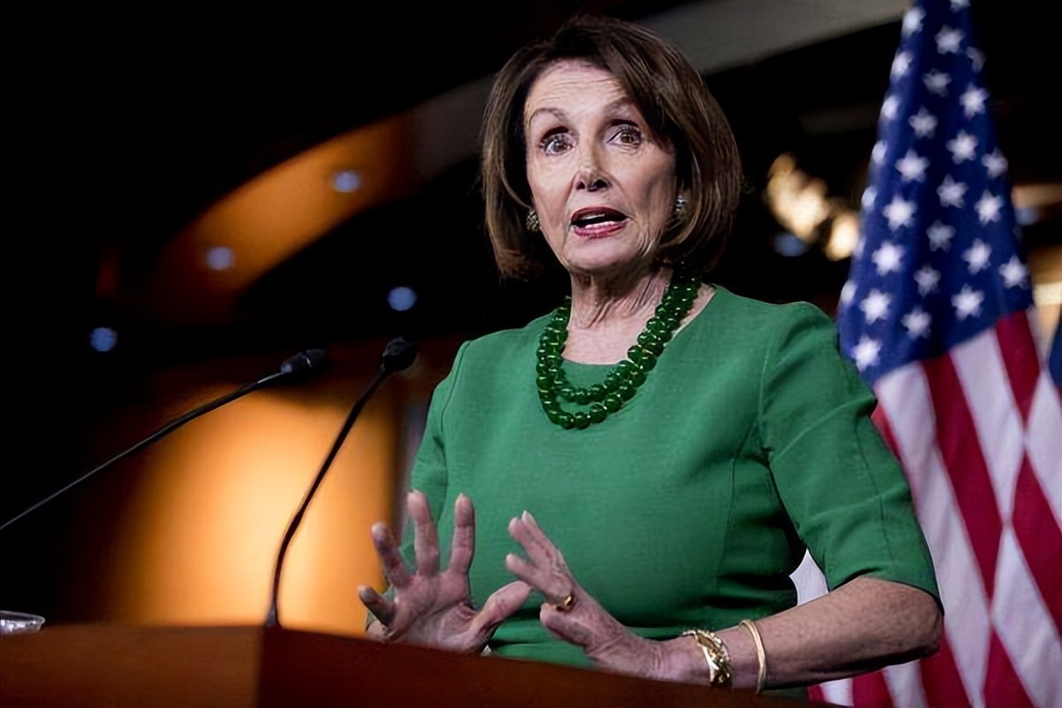 籍籍无名到美国政坛3号人物，今天她来与不来，都被嘲讽