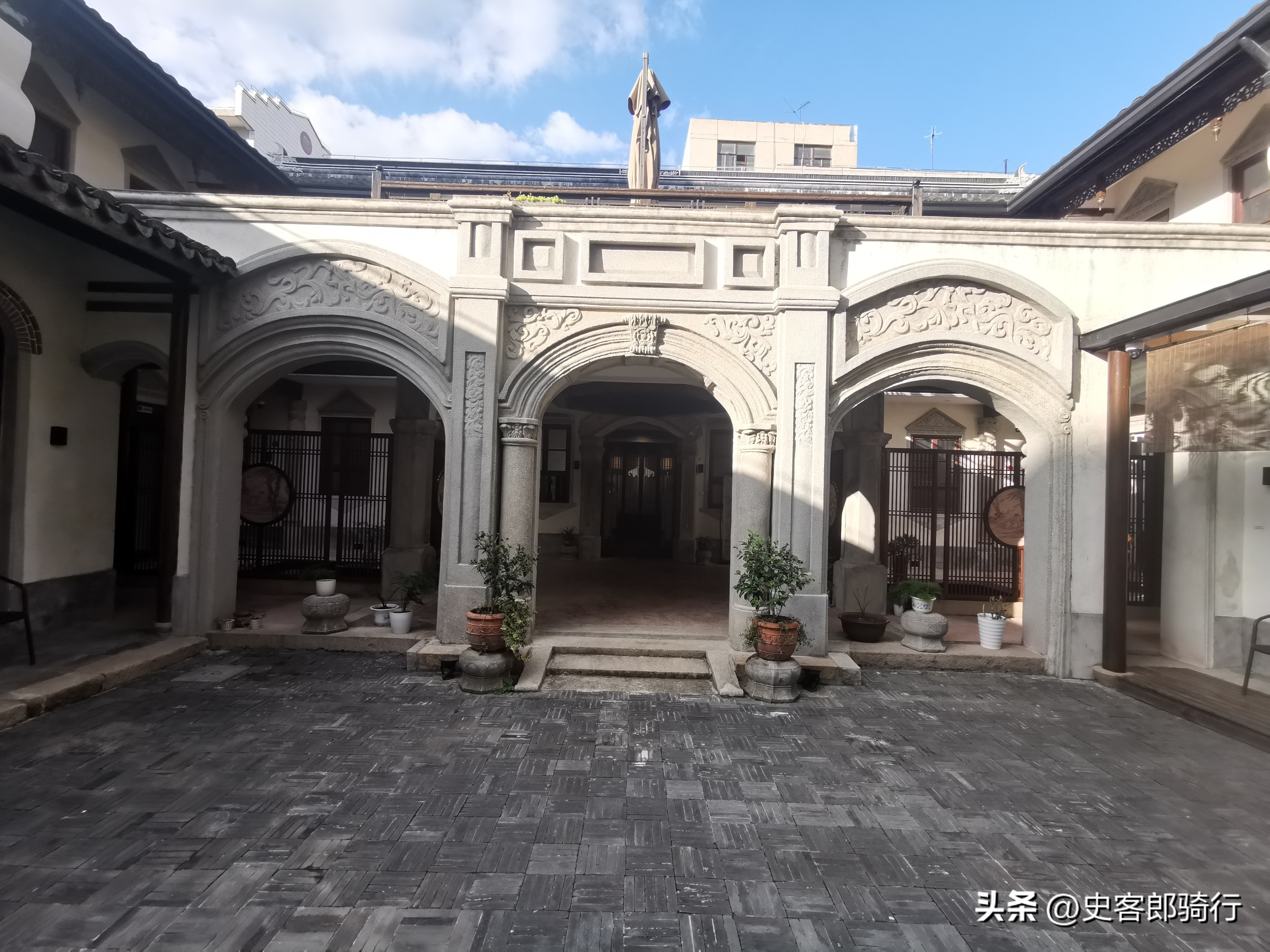 崇明骑行的视频,骑行崇明岛一圈多少公里