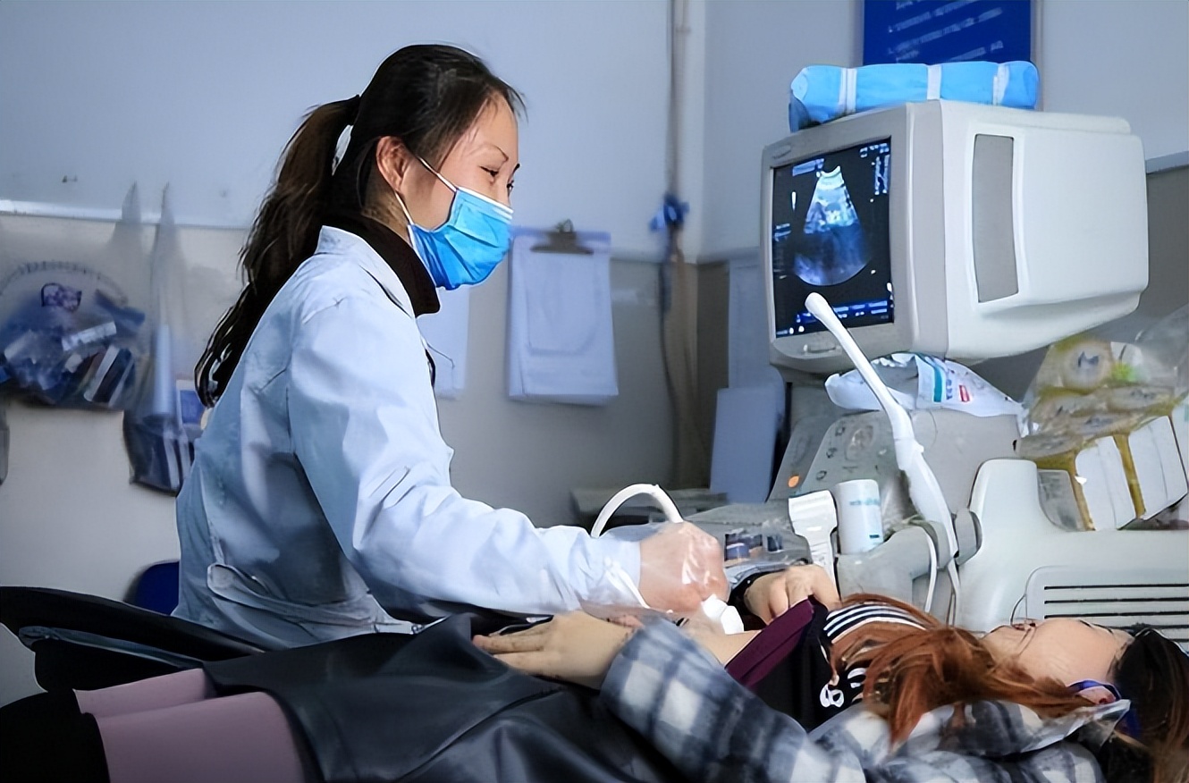 湖南生下小猴子卖给马戏团,湖南一产妇生下“小猴子”