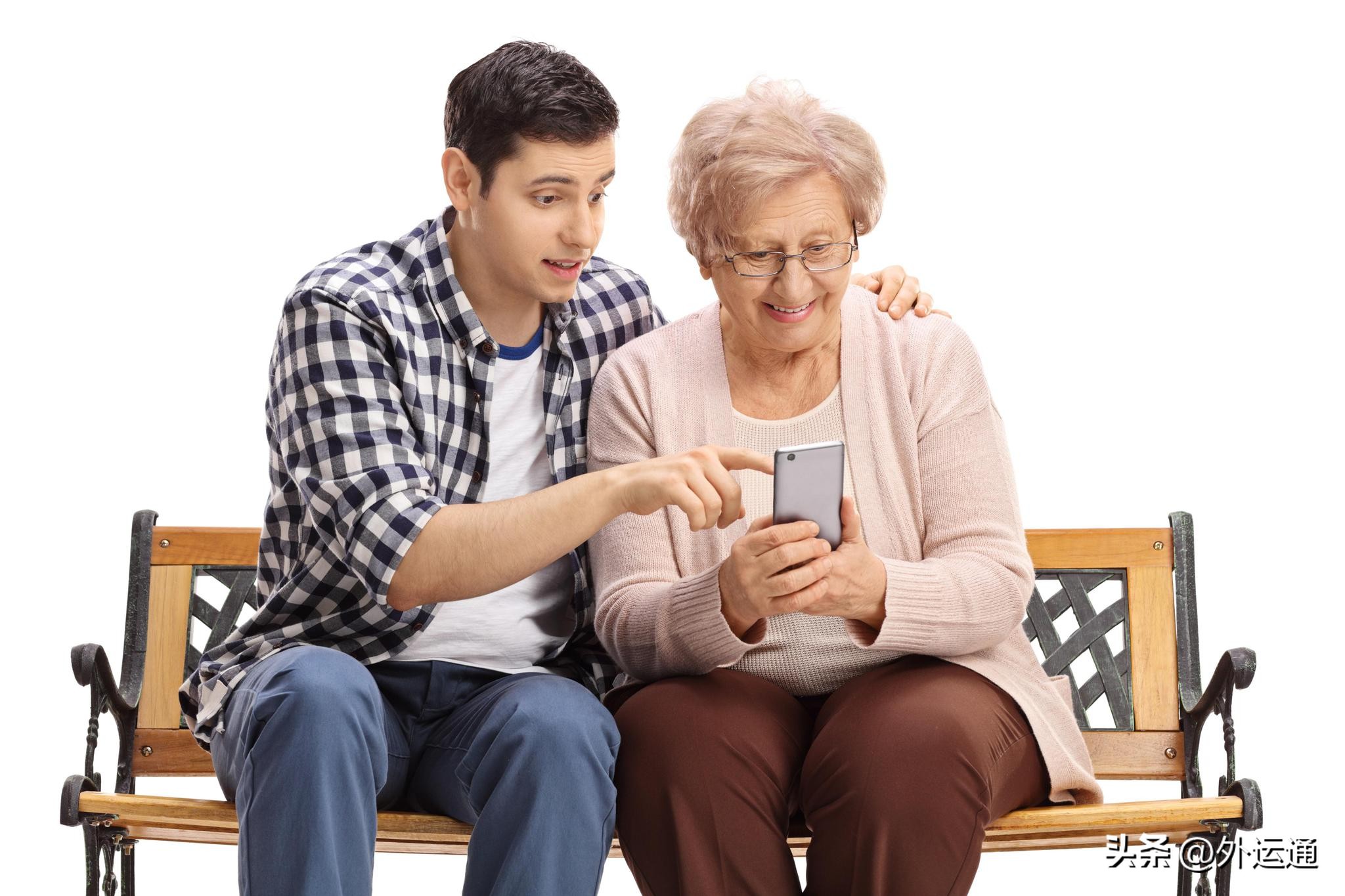 70岁阿姨微信被封哭诉会孤独终老,70岁阿姨微信被封