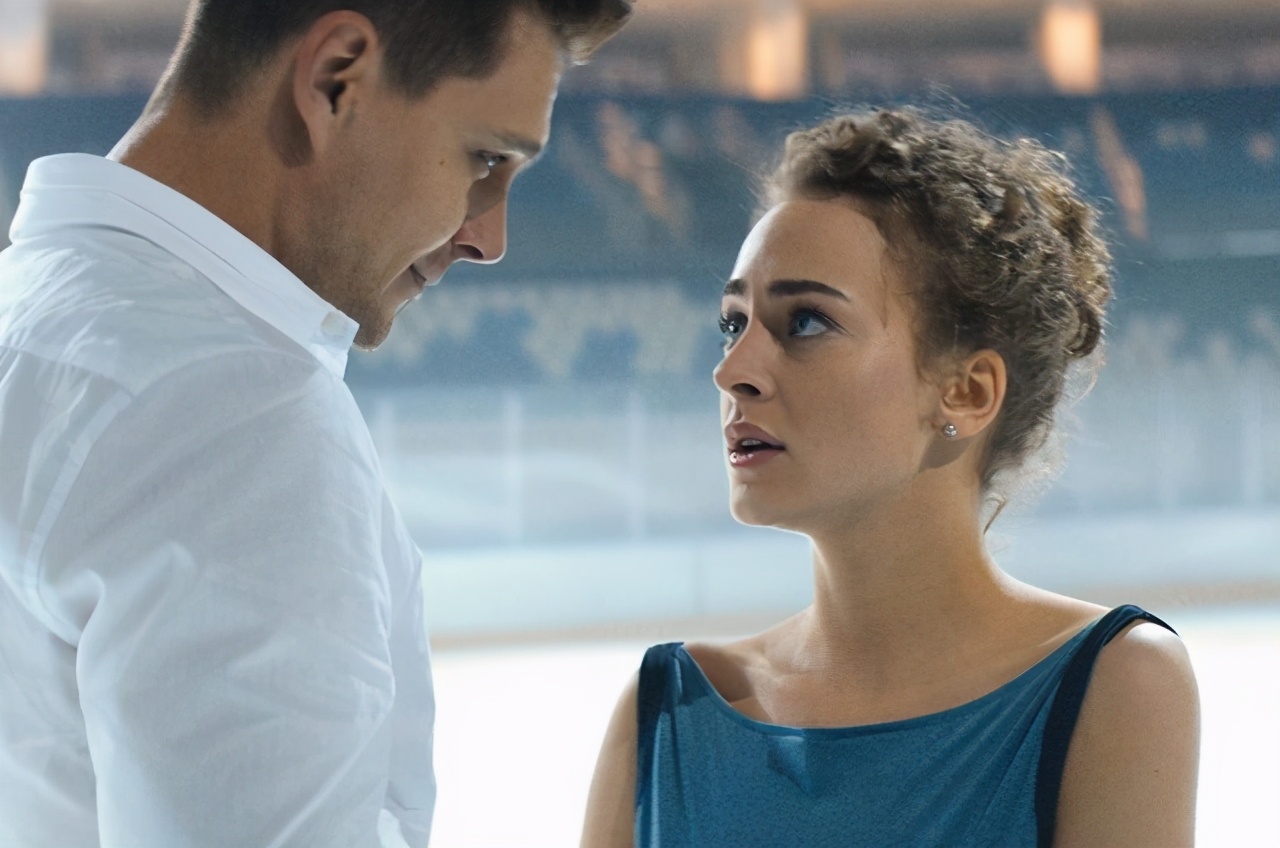 凤凰男任何事情都比你重要,女儿死活要嫁给软饭硬吃的凤凰男