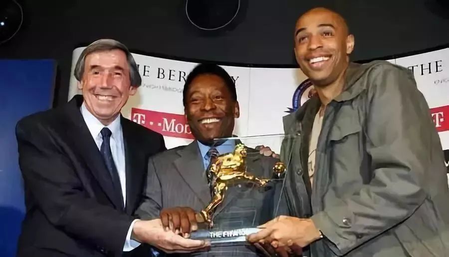 纪念球王贝利去世,球王贝利离世因为什么