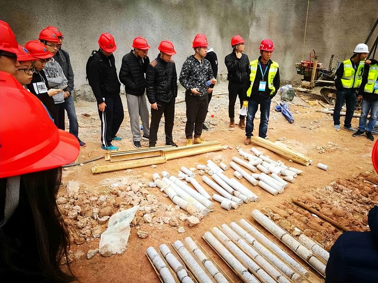 为什么女生不要选工程专业,为啥女生不建议学建筑工程