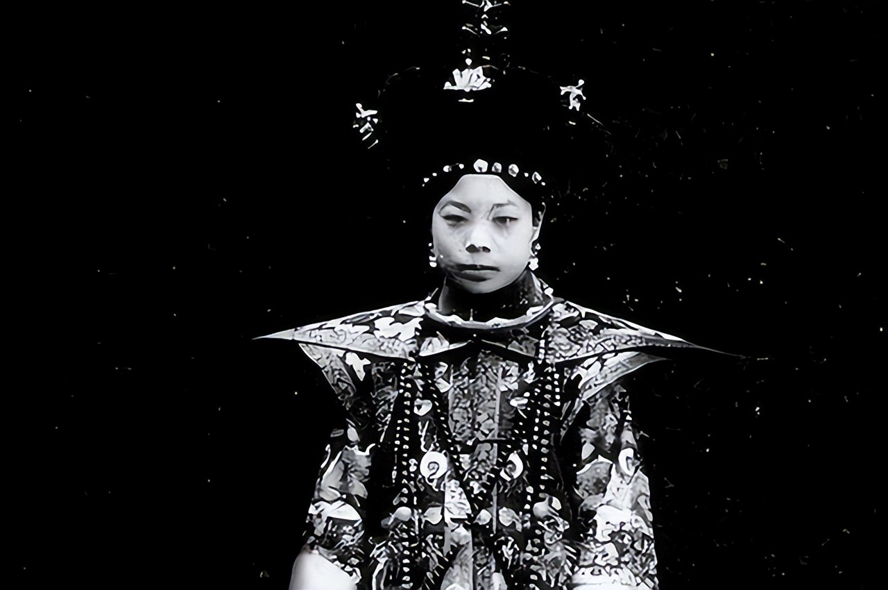 文绣傅玉芳,44岁妇女傅玉芳