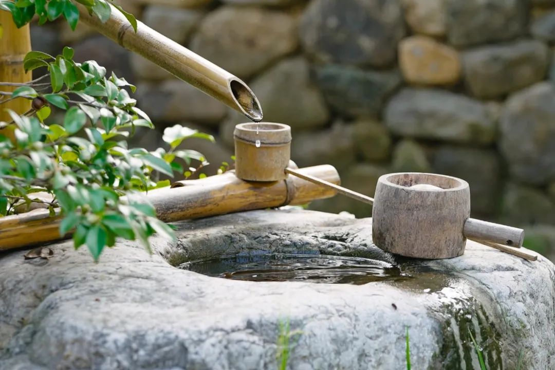 他用古法造400平方米房子,他用古法造400私宅