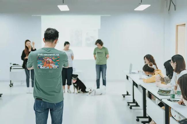 宠物驯兽师职业前景,宠物驯养师前途怎么样