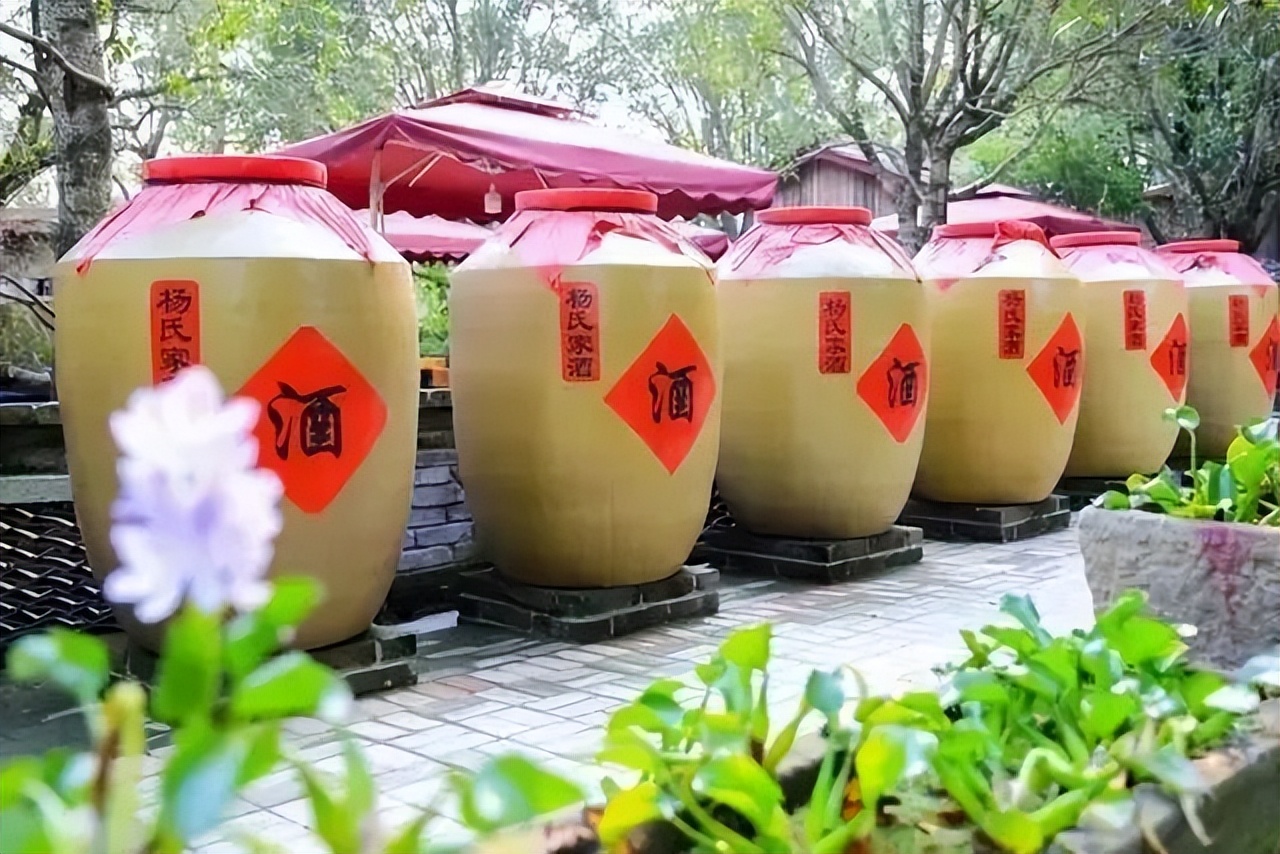 过年“嗨”不停！1.5h飙拢的7大都江堰宝藏逛耍地！这份全攻略请收好，初二耍到初六不重样~