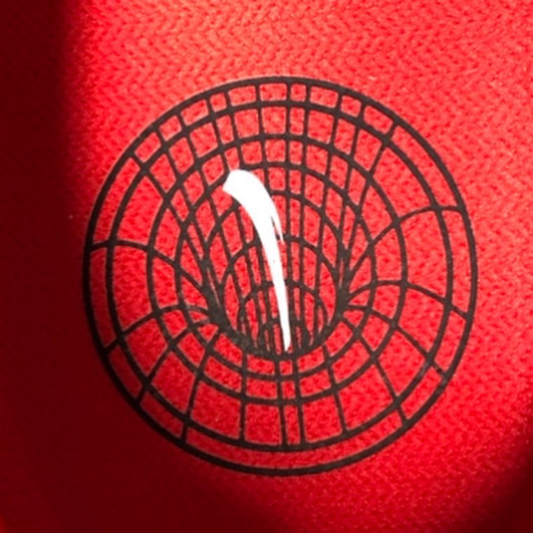 谷爱凌同款跑鞋太帅了，镂空跑鞋科技感强，安踏设计赶超李宁？