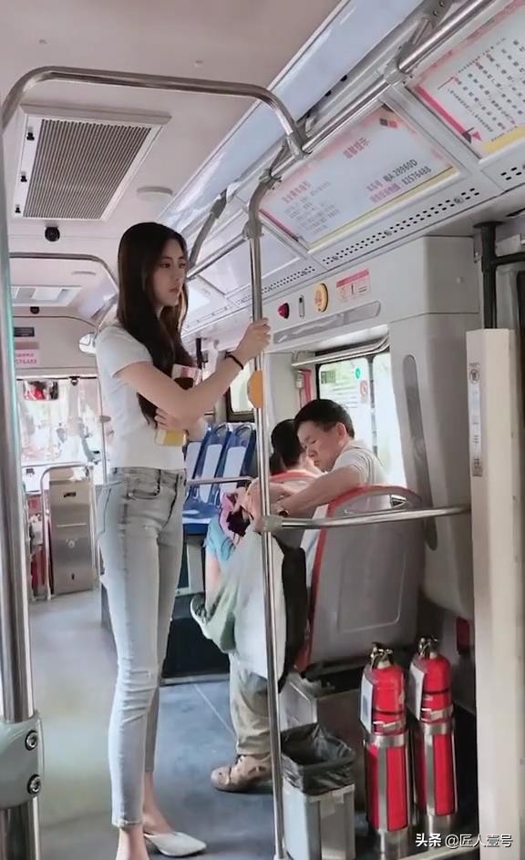 臀部下垂穿提臀裤可以改善吗,为什么屁股下垂严重