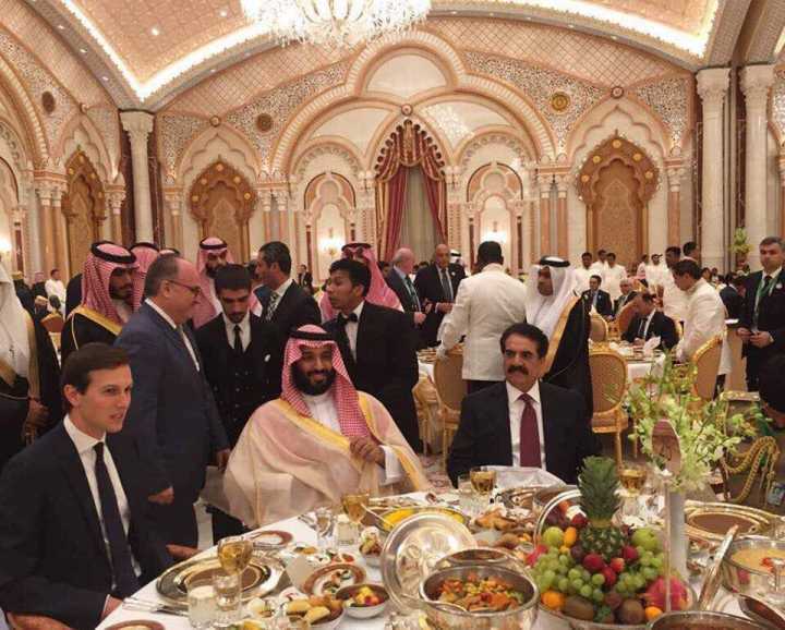 沙特王子小萨勒曼，身家1.5万亿，人称阿拉伯暴君，他到底有多狠