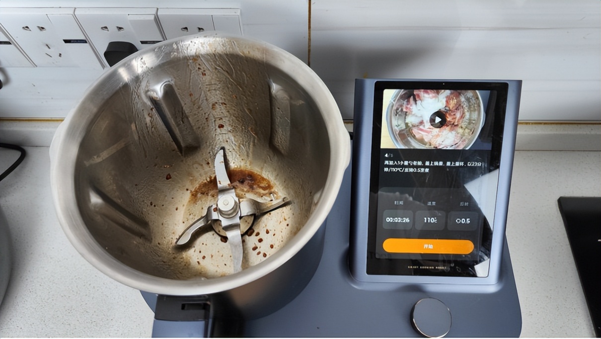 苏泊尔小c智能炒菜机测评,苏泊尔炒菜机器人和小c对比